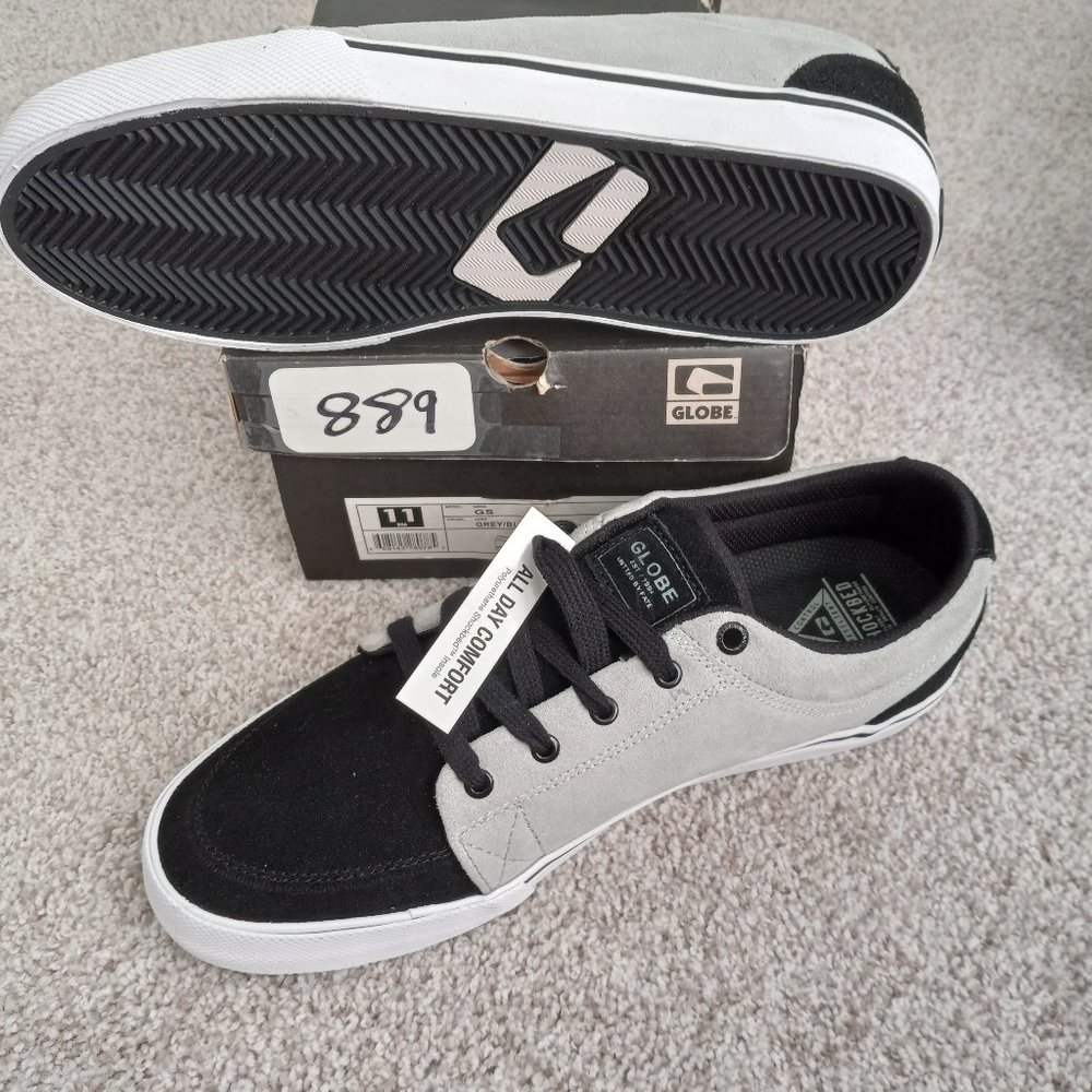 Globe Grey/Black board shoes size 11 - NEW